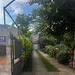 Odmor Uz Trebisnjicu Апартаменты Требинье