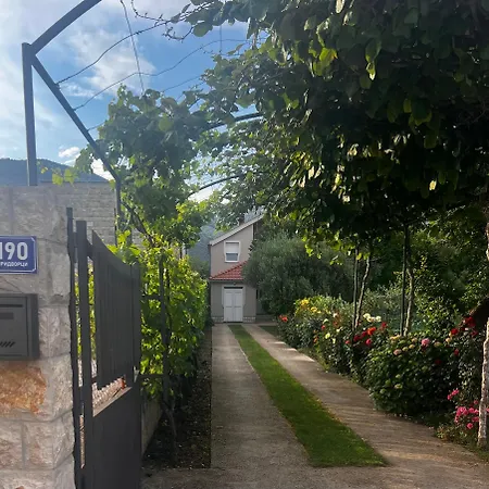 Odmor Uz Trebisnjicu Appartement Trebinje